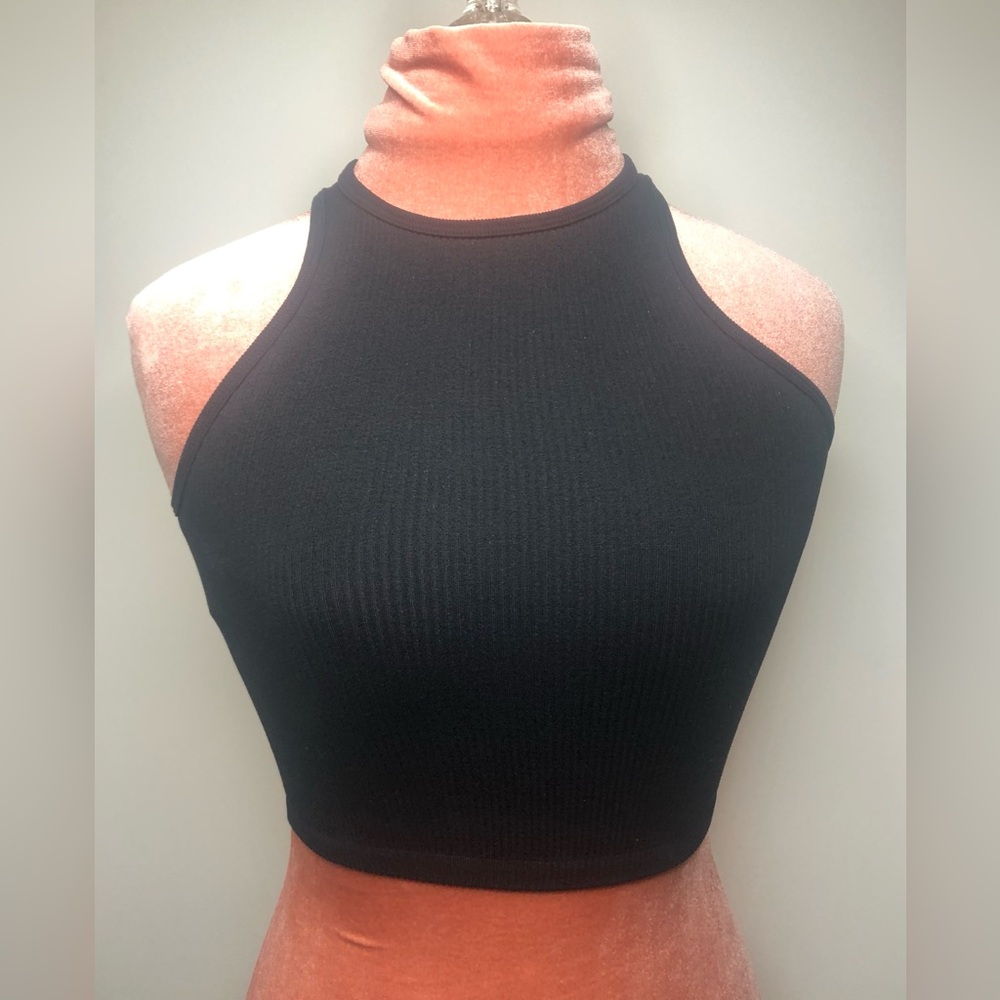 Love tree Seamless Racerback stretch ribbed crop bra tank top Black Size Small